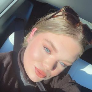 Meet your Posher, Jade